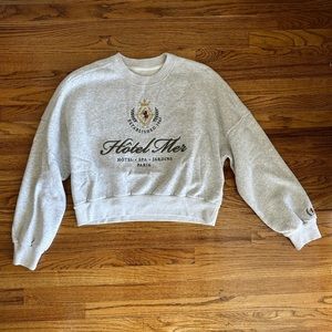 abercrombie crewneck